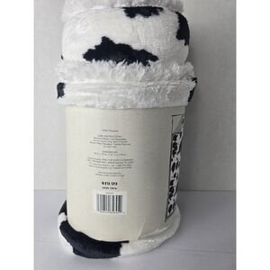 Red Shed Sherpa‎ Throw 50x70 Black White Cow Print Fleece Rustic Blanket Cozy